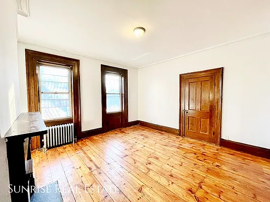 Rented by Sunrise Real Estate | media 2