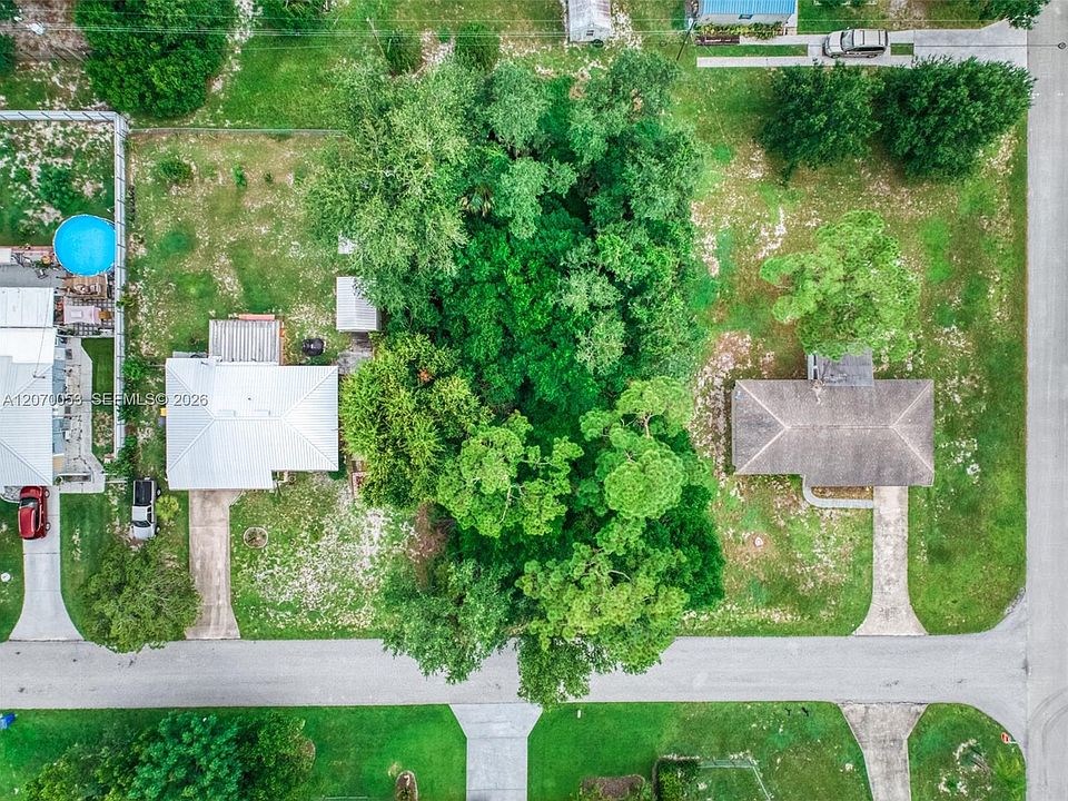 1st image of 0 Swallow Ave