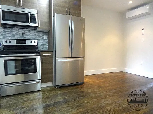 Rented by Lofts and Flats LLC | media 12