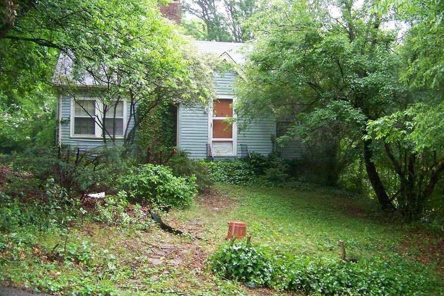 1st image of 3712 Alpine Dr
