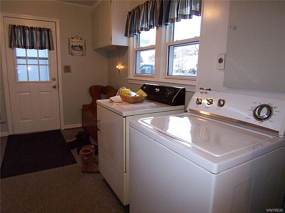 3rd image of 4490 Orchard Pl