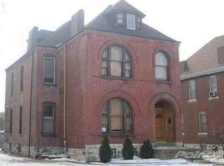 5636 Chamberlain Ave, Saint Louis, MO 63112