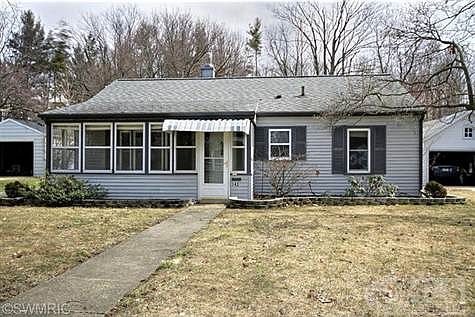 1st image of 542 N Linden St