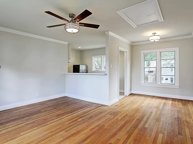 4809 Woodhead St — Photo 3
