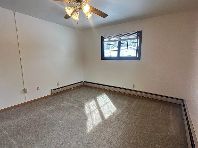 Apex Apartments — Photo 7