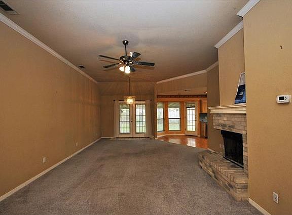 3rd image of 2608 Sunrise Valley Ln