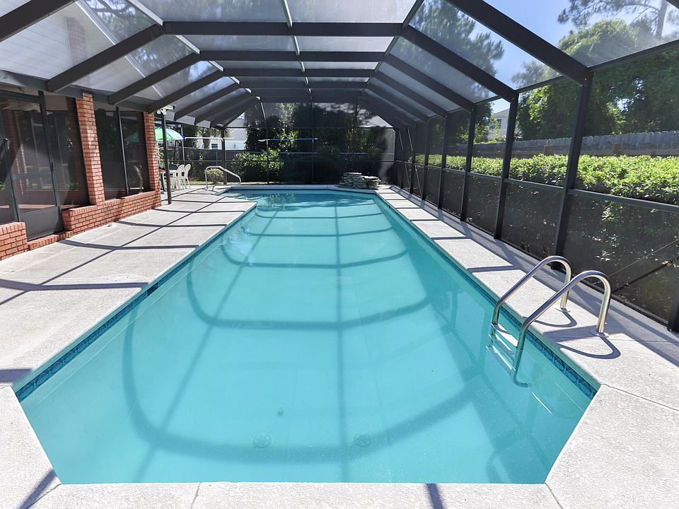 1st image of 867 Kell Aire Dr
