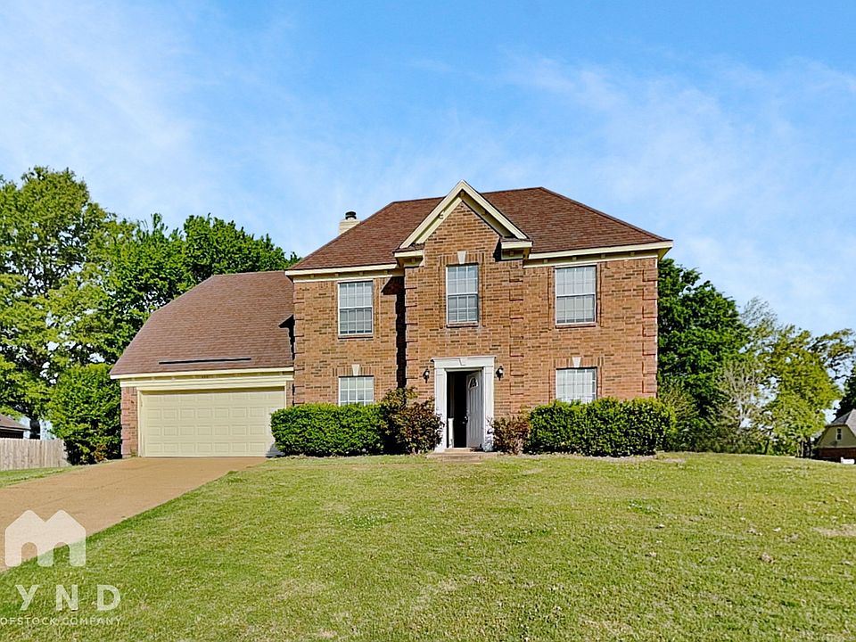 1st image of 275 Oakland Hills Dr