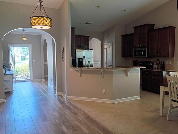 5th image of 145 Ridge Point Dr.