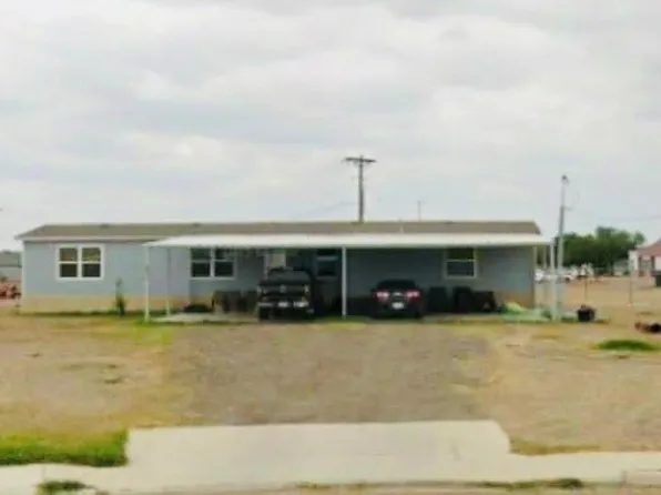 3900 Rancho Clayton Dr, Eagle Pass, TX 78852