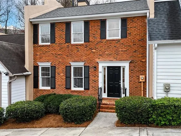 935 Lenox Hill Ct NE, Atlanta, GA 30324