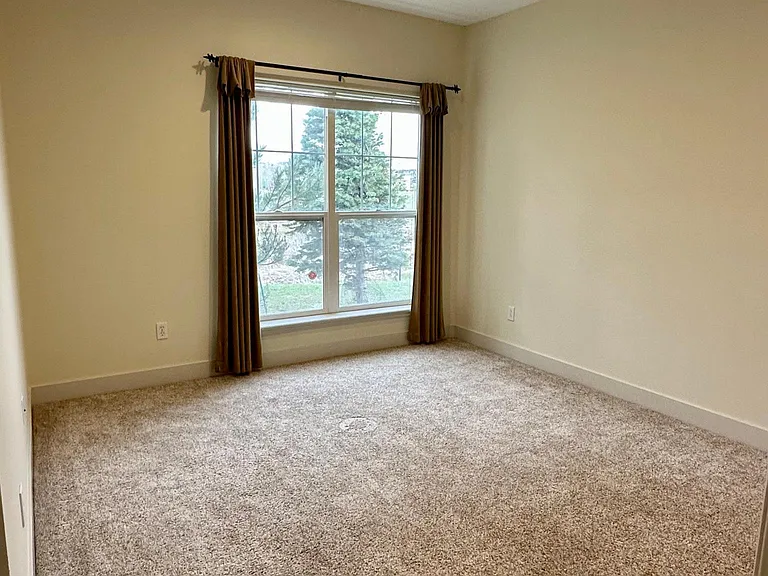 900 Bitner Rd #P17 — Photo 11