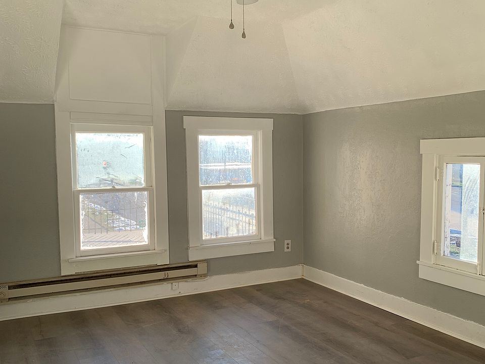 2nd image of 602 Hutchins Ave #C