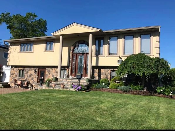 (undisclosed Address)