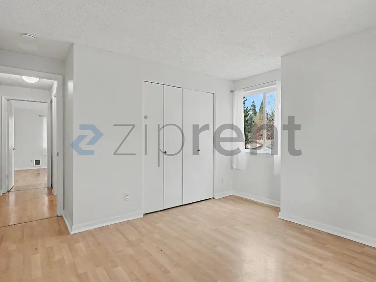 5160 SW 180th Ave #2 — Photo 12