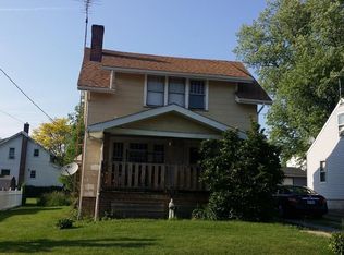 310 E Friend St, Columbiana, OH 44408