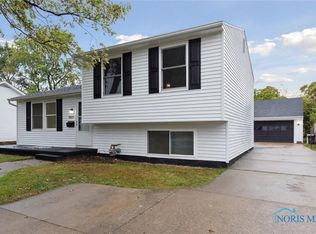 5829 Viramar Rd, Toledo, OH 43611