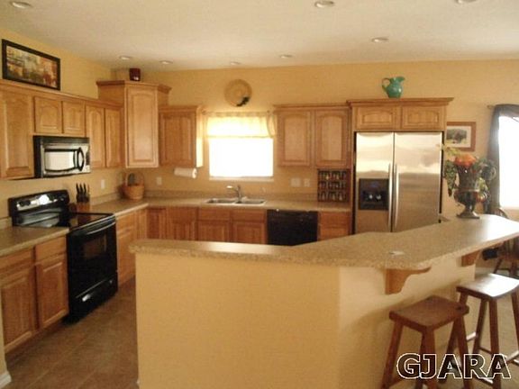 2nd image of 403 1/2 Rockwood Ln