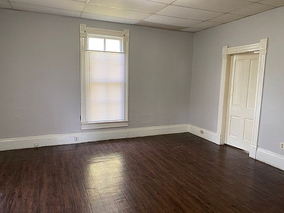 5th image of 416 Burkett St #A