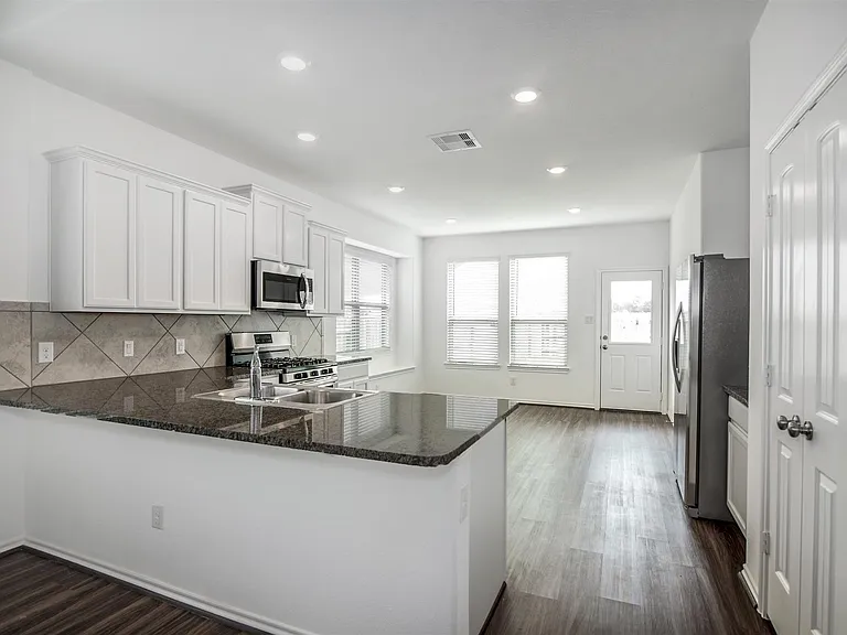 23741 Woodgreen Terrace Dr — Photo 10