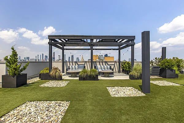 Rented by Compass | media 16