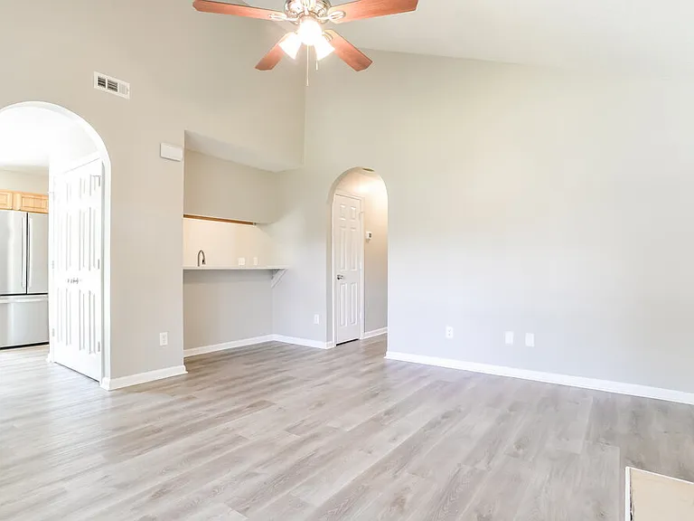 4148 Canyon Creek Ln — Photo 6