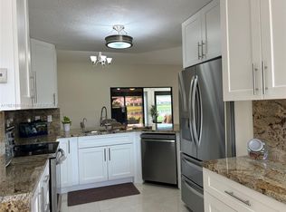 5799 Parkwalk Cir W, Boynton Beach, FL 33472
