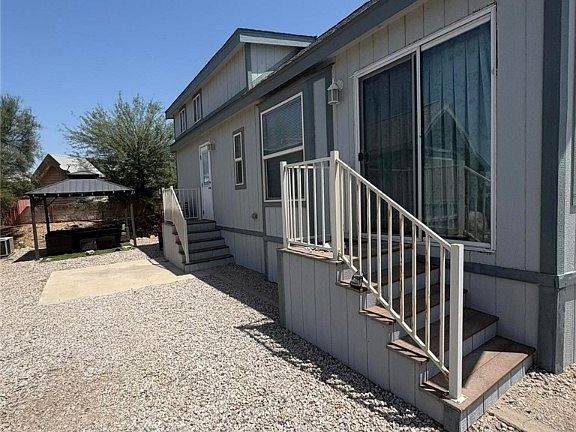 2nd image of 50238 Ehrenberg Rd #61