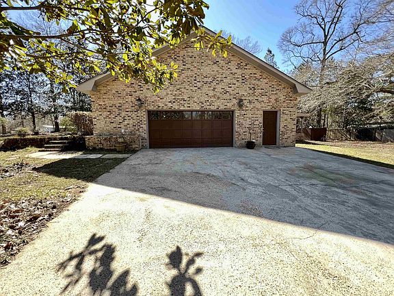 4th image of 4952 Hollywood Ln