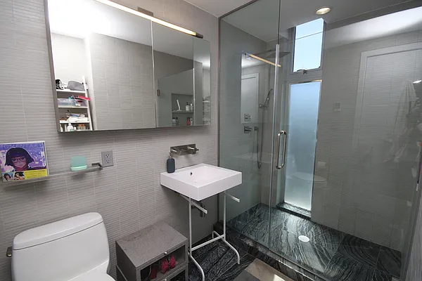 Rented by Station Cities | media 27