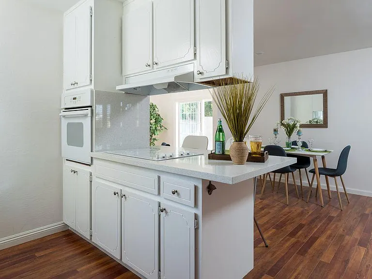 35523 Cleremont Dr — Photo 5