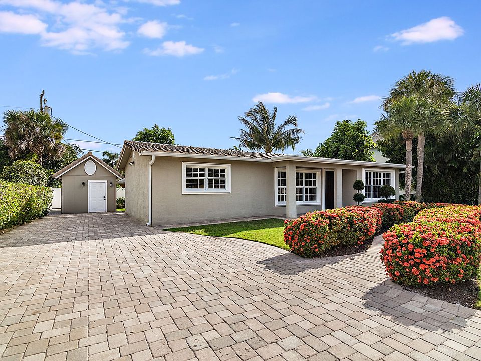1st image of 2064 N Suzanne Cir