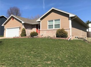 5190 Orchard Dr, Pleasant Hill, IA 50327