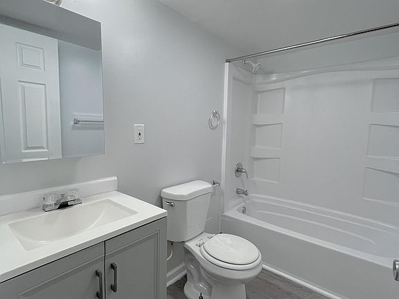 5th image of 817 W Turner St #Street208