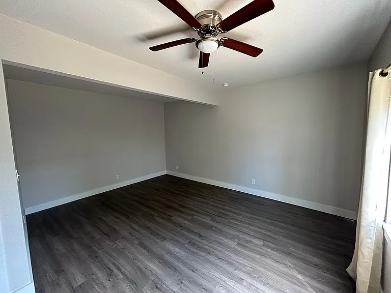 1201 S Palmetto — Photo 20