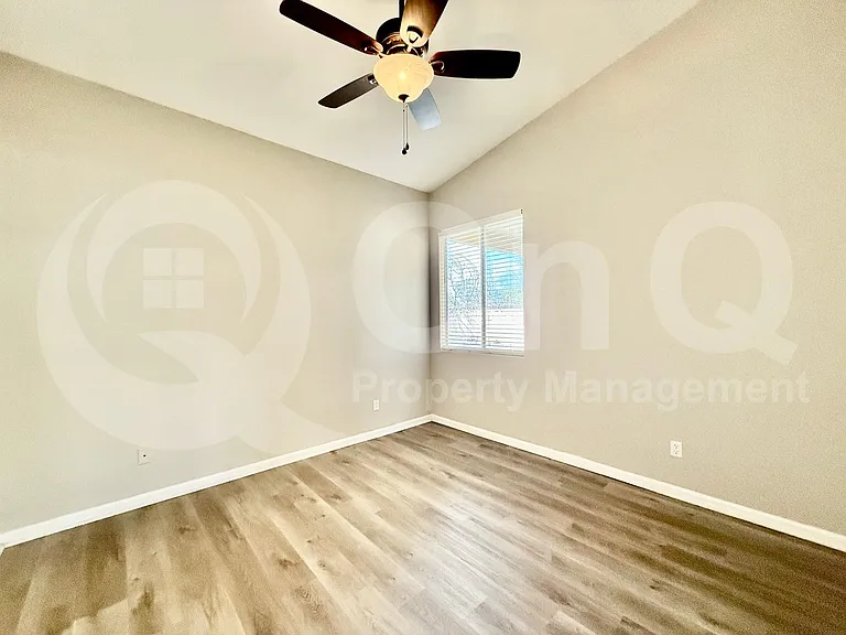 11130 W Dana Ln — Photo 14