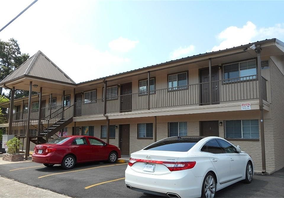 1st image of 5612 Harriet St #24