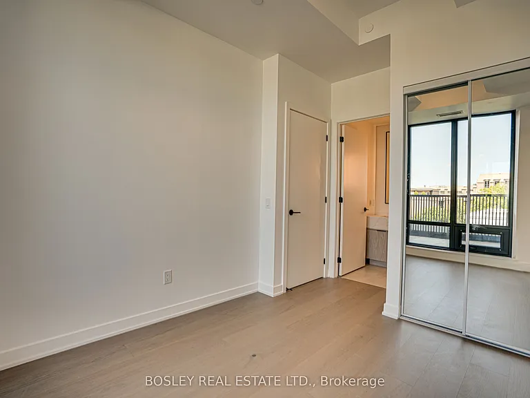 91 Montclair Ave #812 — Photo 21