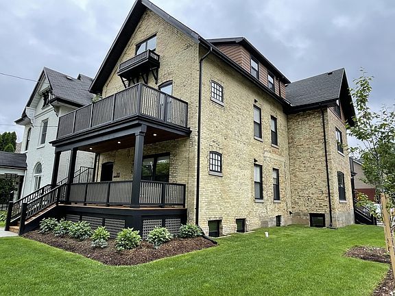 2nd image of 119 Elmwood Ave E #1