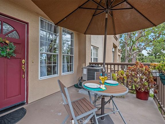 5th image of 49 Montana Del Lago Dr