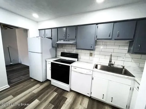 7088 Wildwood Cir APT 48, Louisville, KY 40291