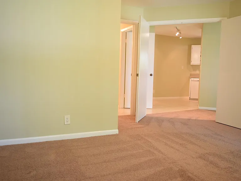 6540 Chasewood Dr #H — Photo 12