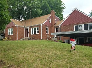 3211 Renick St, Saint Joseph, MO 64507