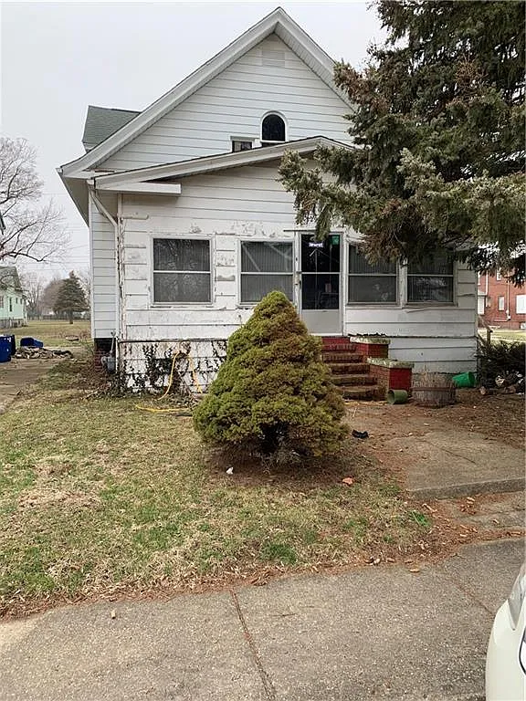 229 E Stuart Ave photo 1