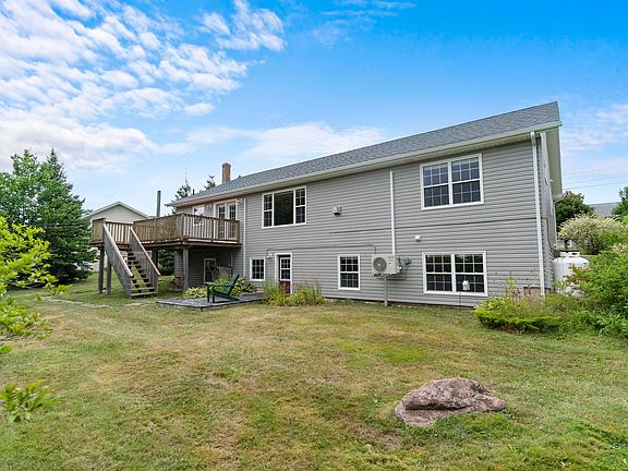 3rd image of 10 Southway Cres