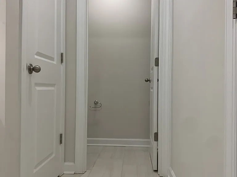 1624 Village Grove Lane 14015 Singletree #LANE401 — Photo 15