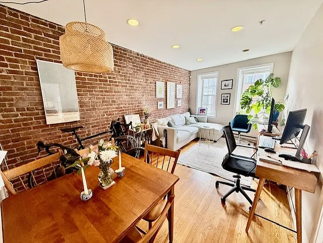 95 Prince St #6