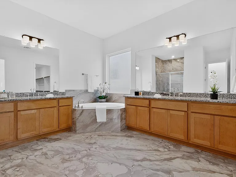 2308 Mondello Path — Photo 15