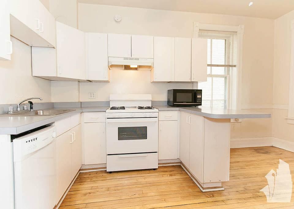 1st image of 1027 W Montana St #2JC