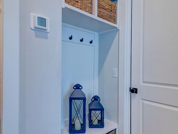 5th image of 1525 Kepley Dr S